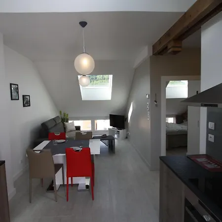 Neuf Et Lumineux A Gerardmer, Proche Du - Fr-1-589-88 *